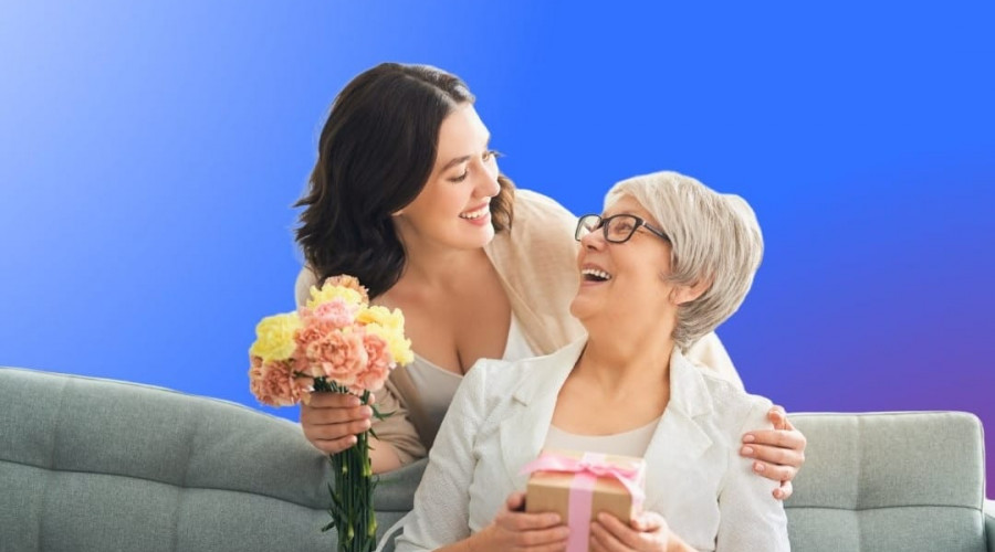 С Международным днём пожилых людей!